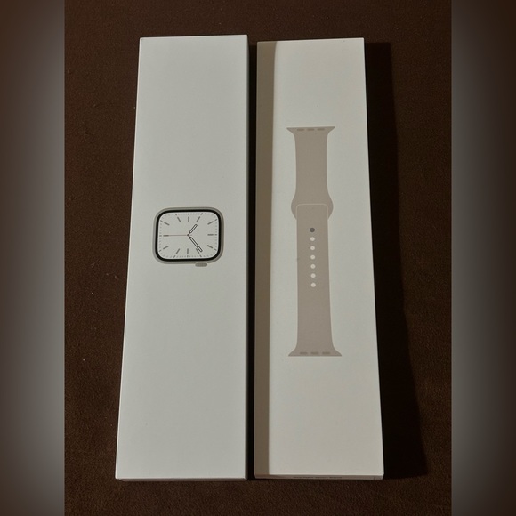 Apple Watch - Picture 3 of 5
